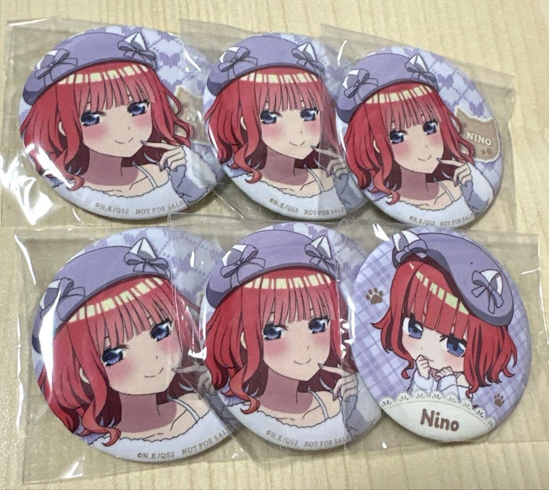 五等分の花嫁 まねきねこ 中野二乃 缶バッジ