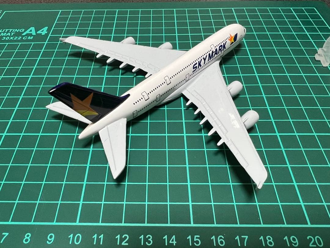 1/400 エアバス A380 スカイマーク仕様