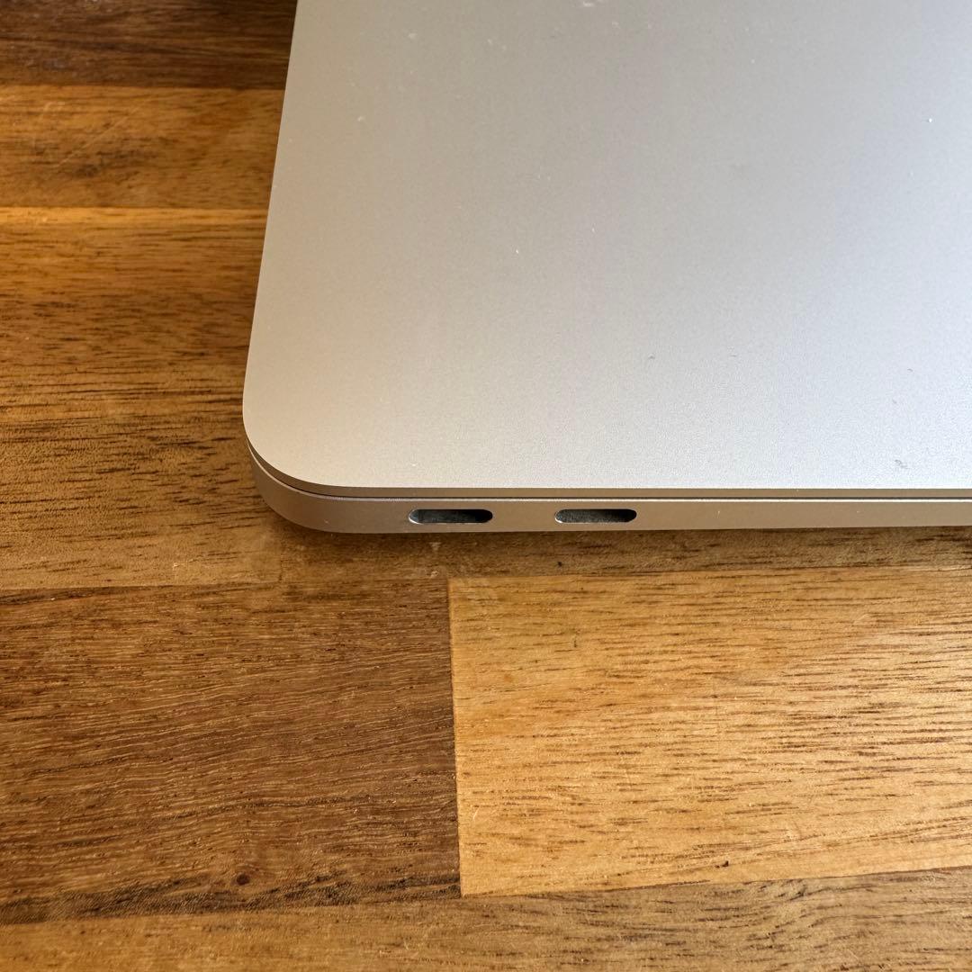 MacBook Air M1 (2020) 512GB 16GB 13インチ