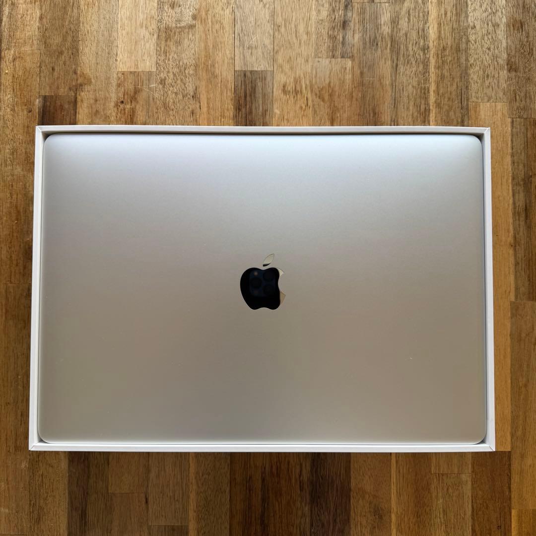 MacBook Air M1 (2020) 512GB 16GB 13インチ
