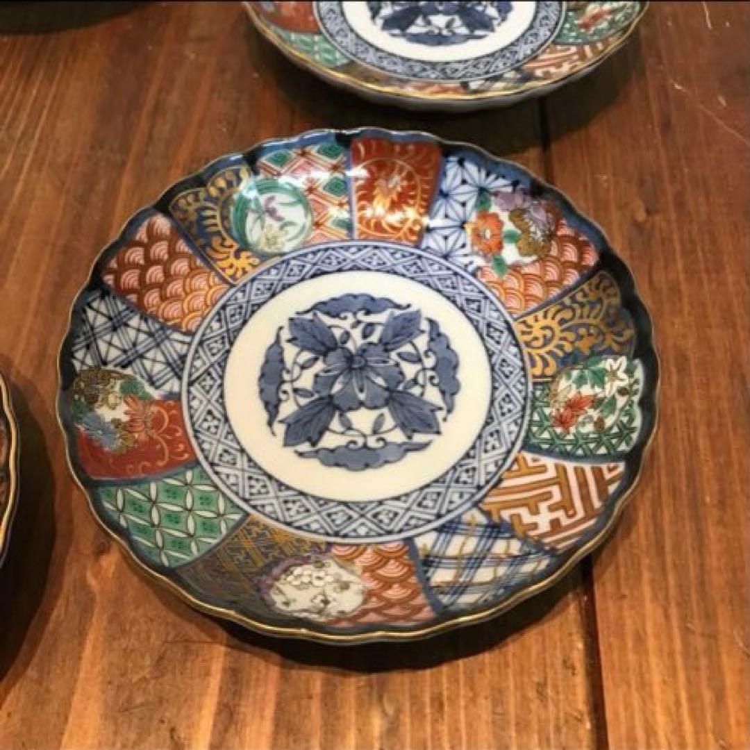 美品　龍峰窯　祥瑞花丸紋　金彩　銘々皿　色とりどりな絵柄が華やかな　取り皿　5枚